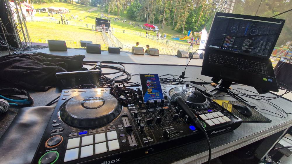 DJ RAV - Rafał Prokop /Radio Kaszëbë/ - Od 22:00 rozkręcamy sobotnią ...