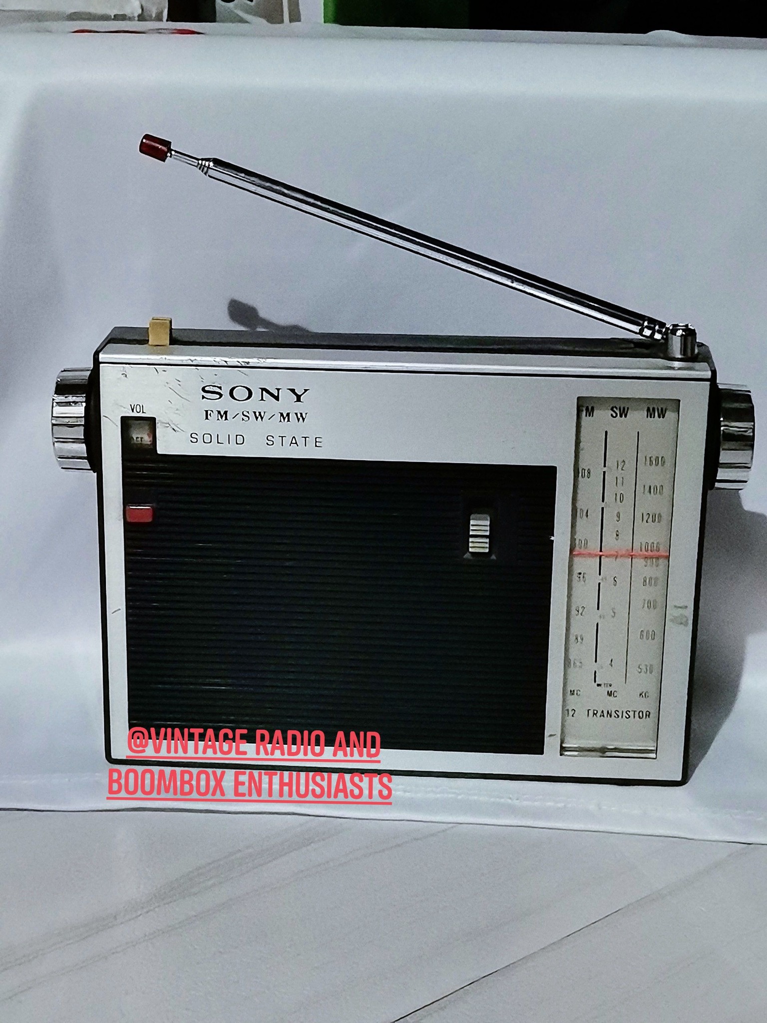 Sony Solid State 11 TFM-110F Radio