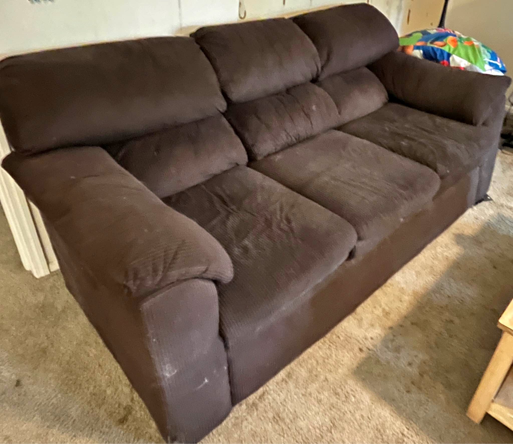 Free Couches/ Must pick up yourself - Sofas, Loveseats & Sectionals