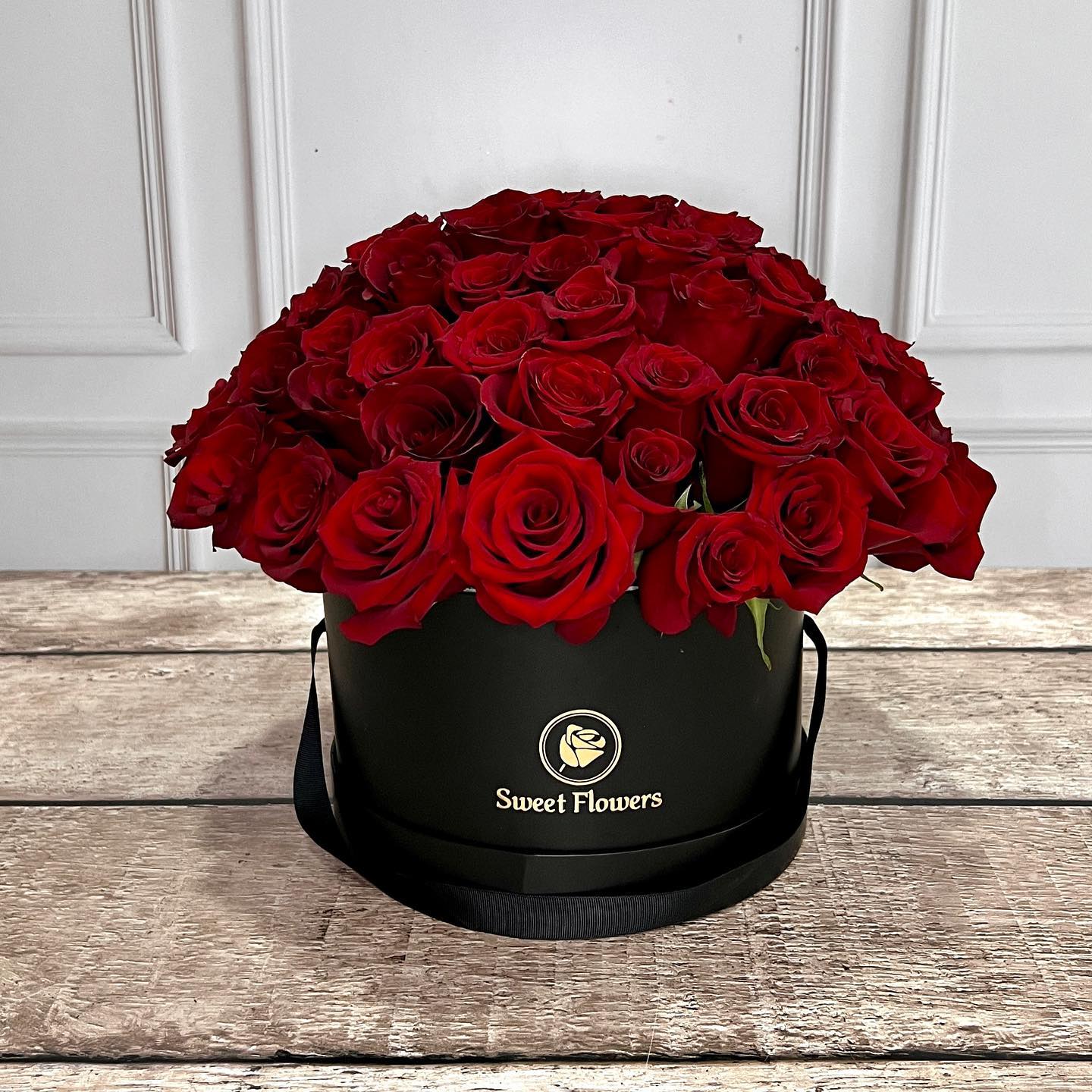 Sweet Flowers - Las clásicas rosas rojas nunca pasan de... | Facebook