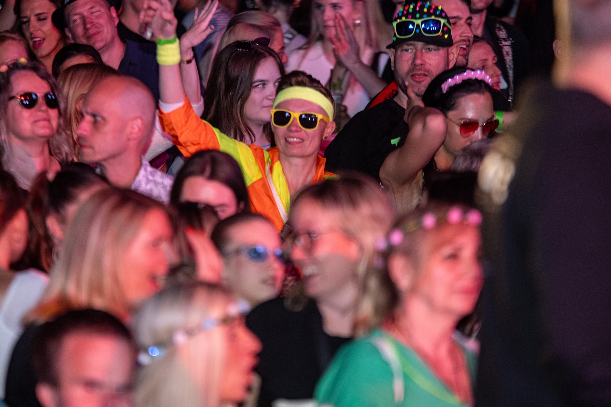 90er - Nur noch 6 Tage bis zum 90er2000er Olymp in Berlin! 🕺 Heute im ...