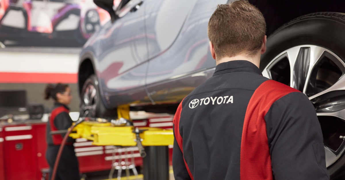 East Madison Toyota | Madison WI