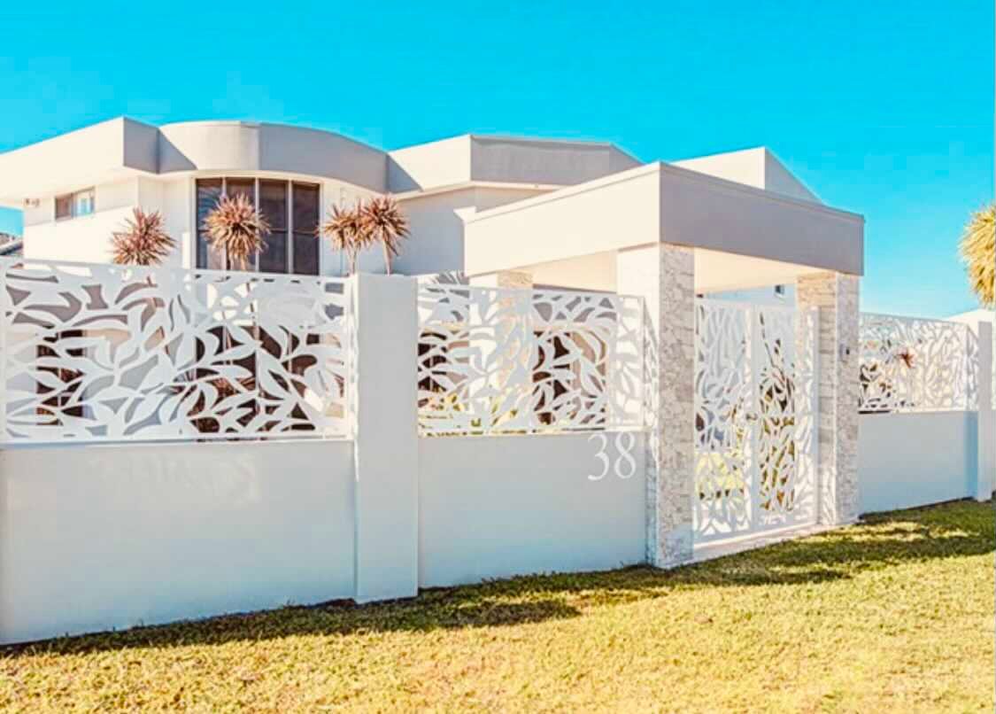 Z I E N Fencing | Cairns QLD