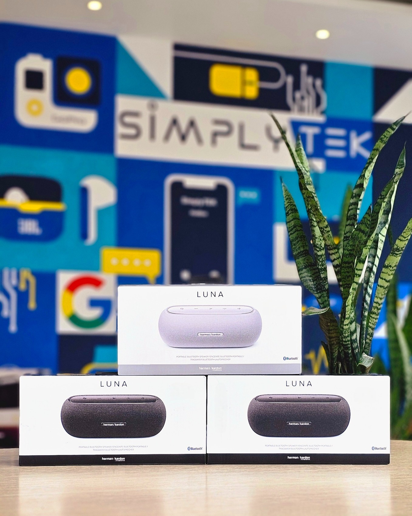 SimplyTek - Premium Sound. Elegant Design. Powerful... | Facebook
