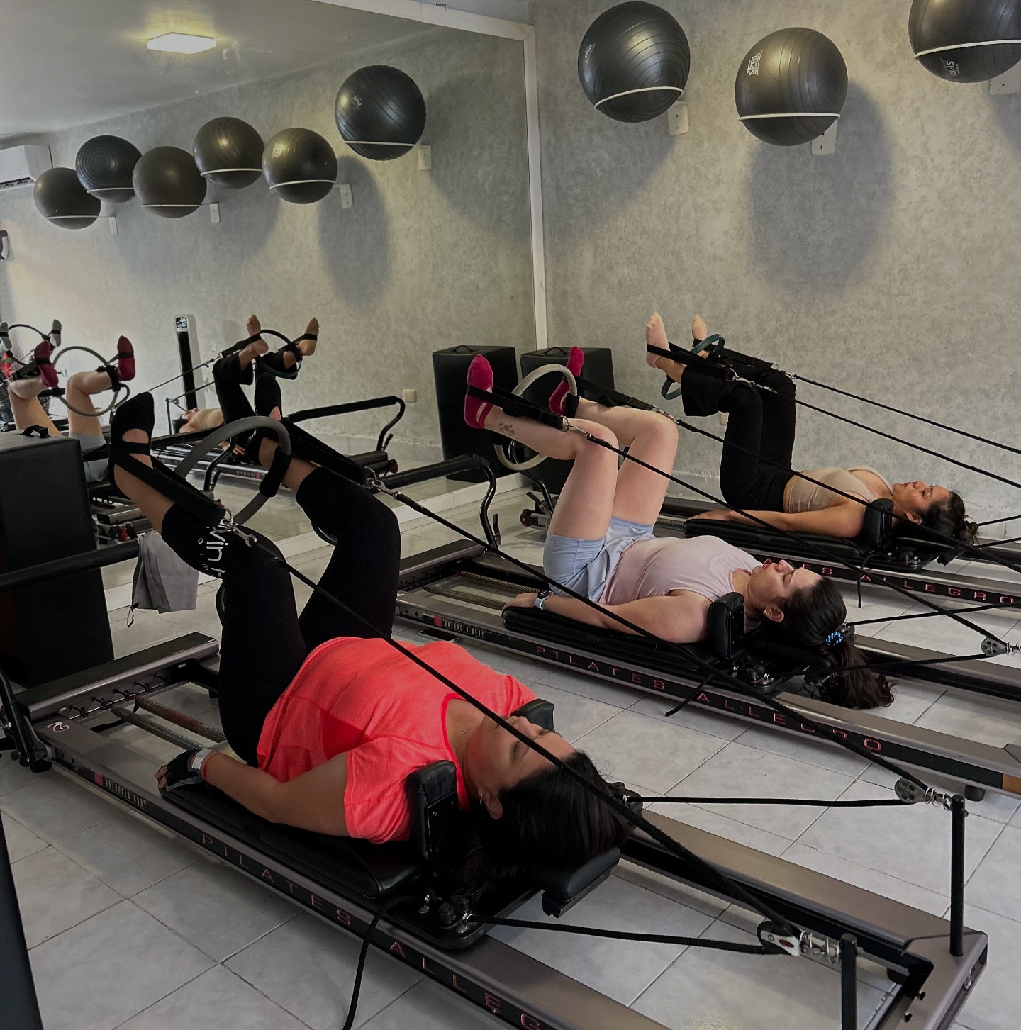Pilates Life - 💪 En 10 sesiones sentirás la diferencia, en... | Facebook