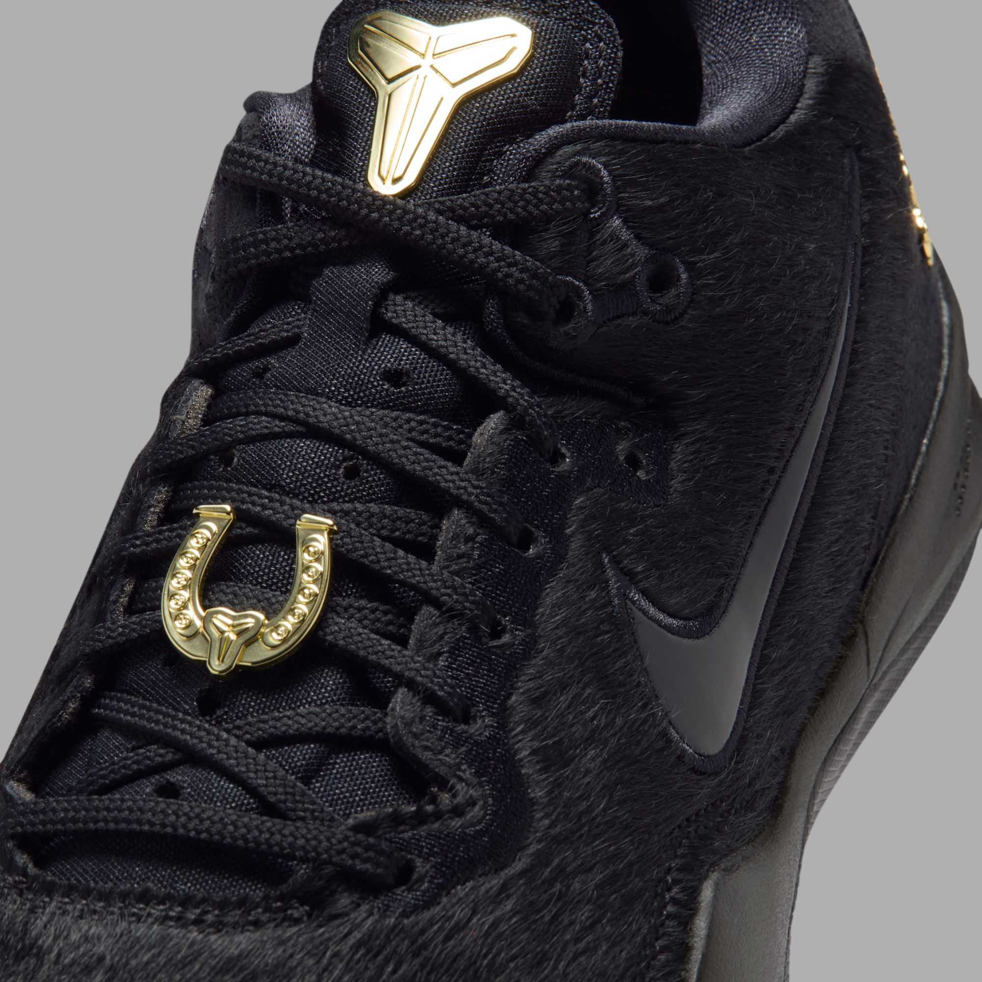 FIRST LOOK: Nike Kobe 8 EXT Protro 
