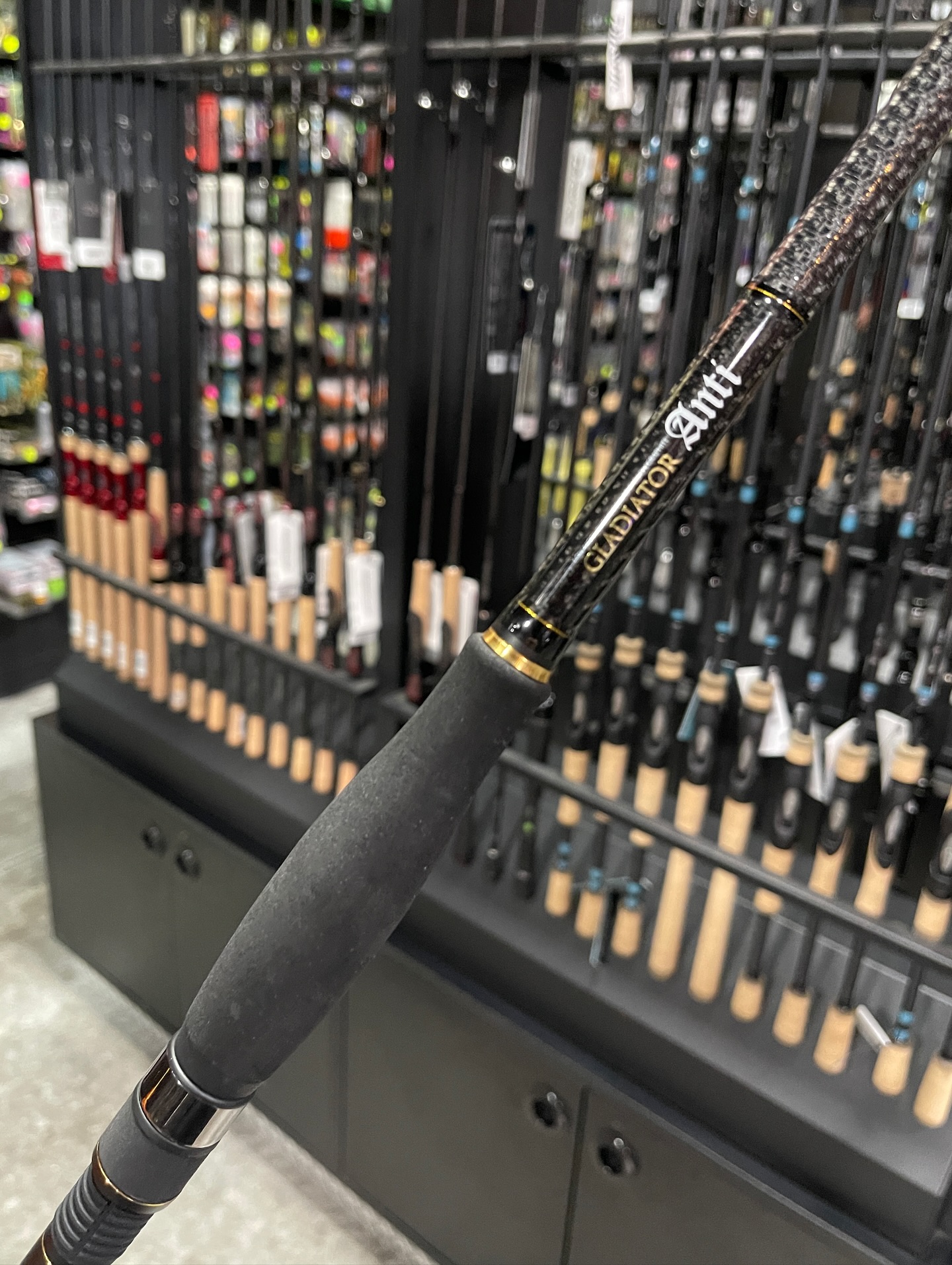 RAID Gladiator Anti Spinning rods are back from 🇯🇵- including