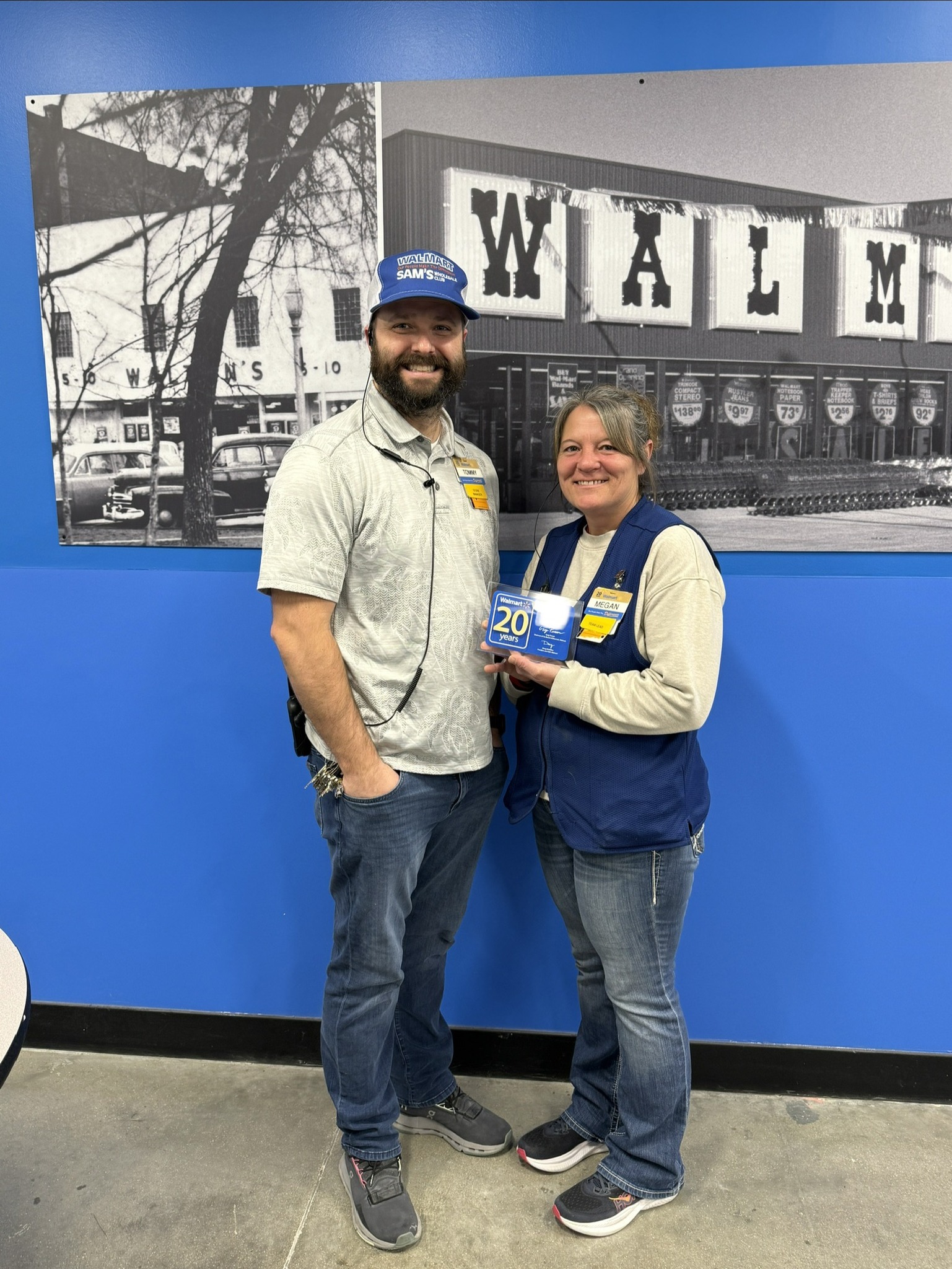 🎉 Congratulations, Megan! 🎉 We’re... - Walmart Robinson | Facebook