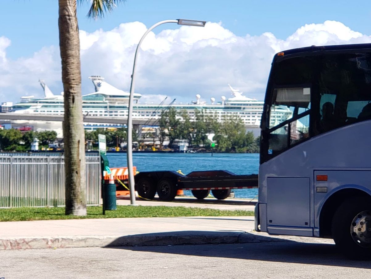 Signature Buses LLC | Plantation FL