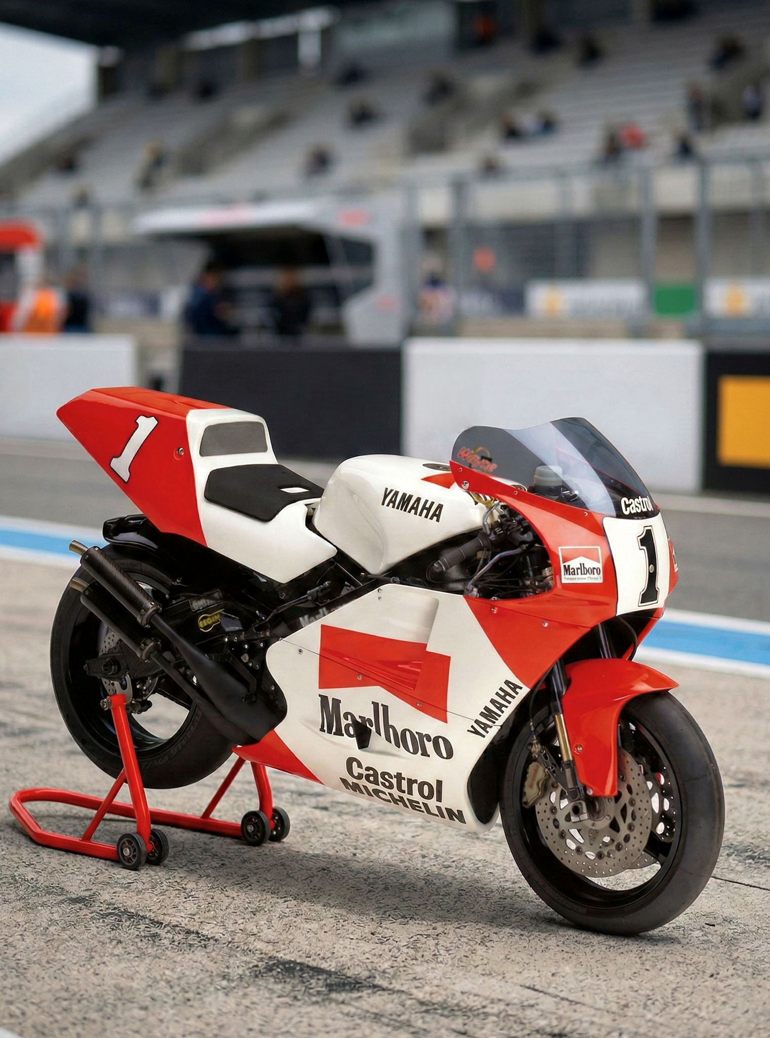 マルボロ、YAMAHA、ウインドジャック　L 1990 Yamaha YZR500 OCW1 - Wayne Rainey