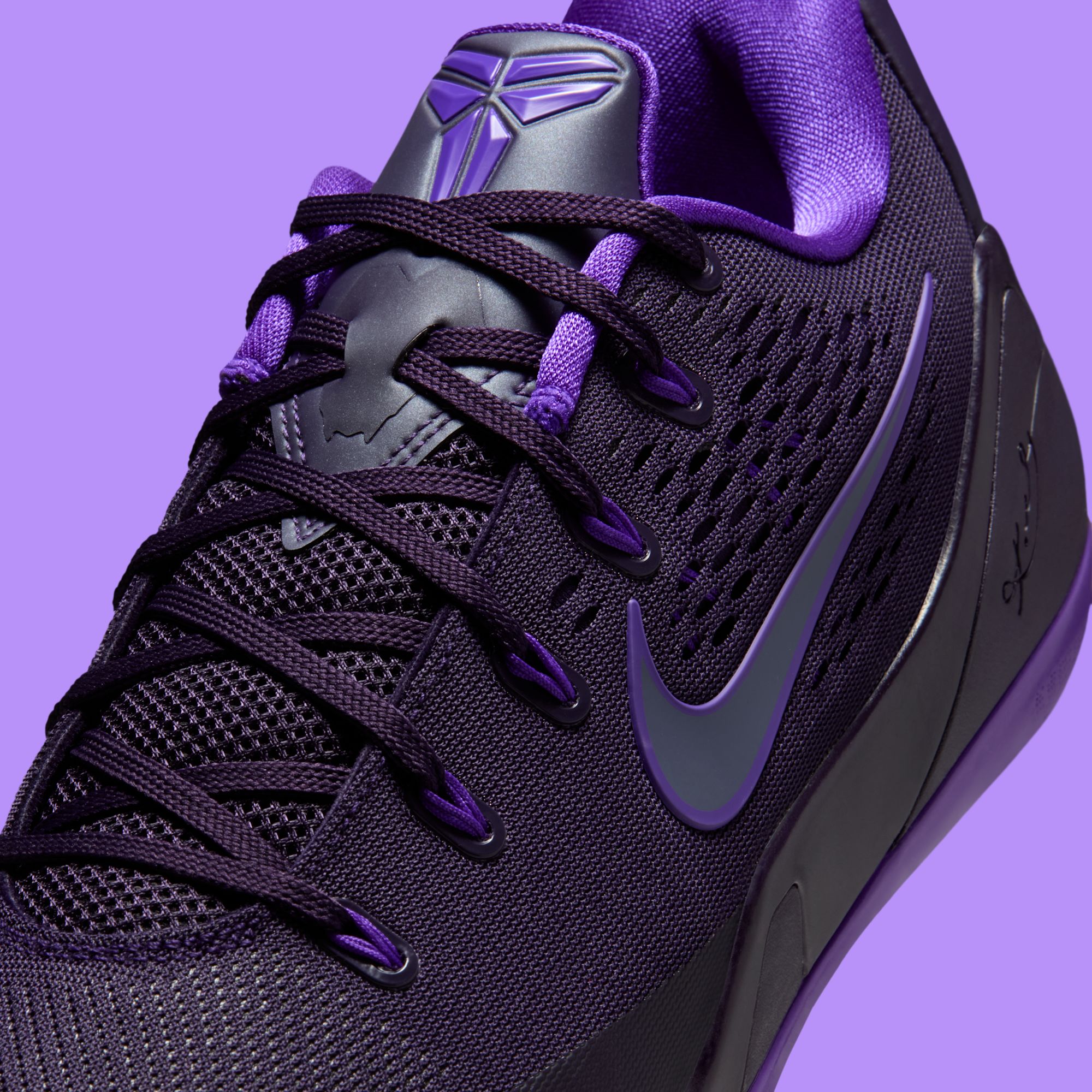 FIRST LOOK: Nike Kobe 9 Elite Low EM Protro 
