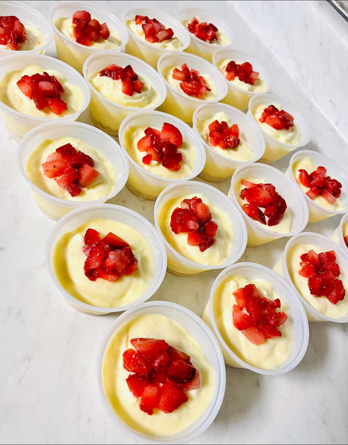 LUA sweets - 🧁 CHEESECAKE CUPS 🧁 A la venta no-bake...