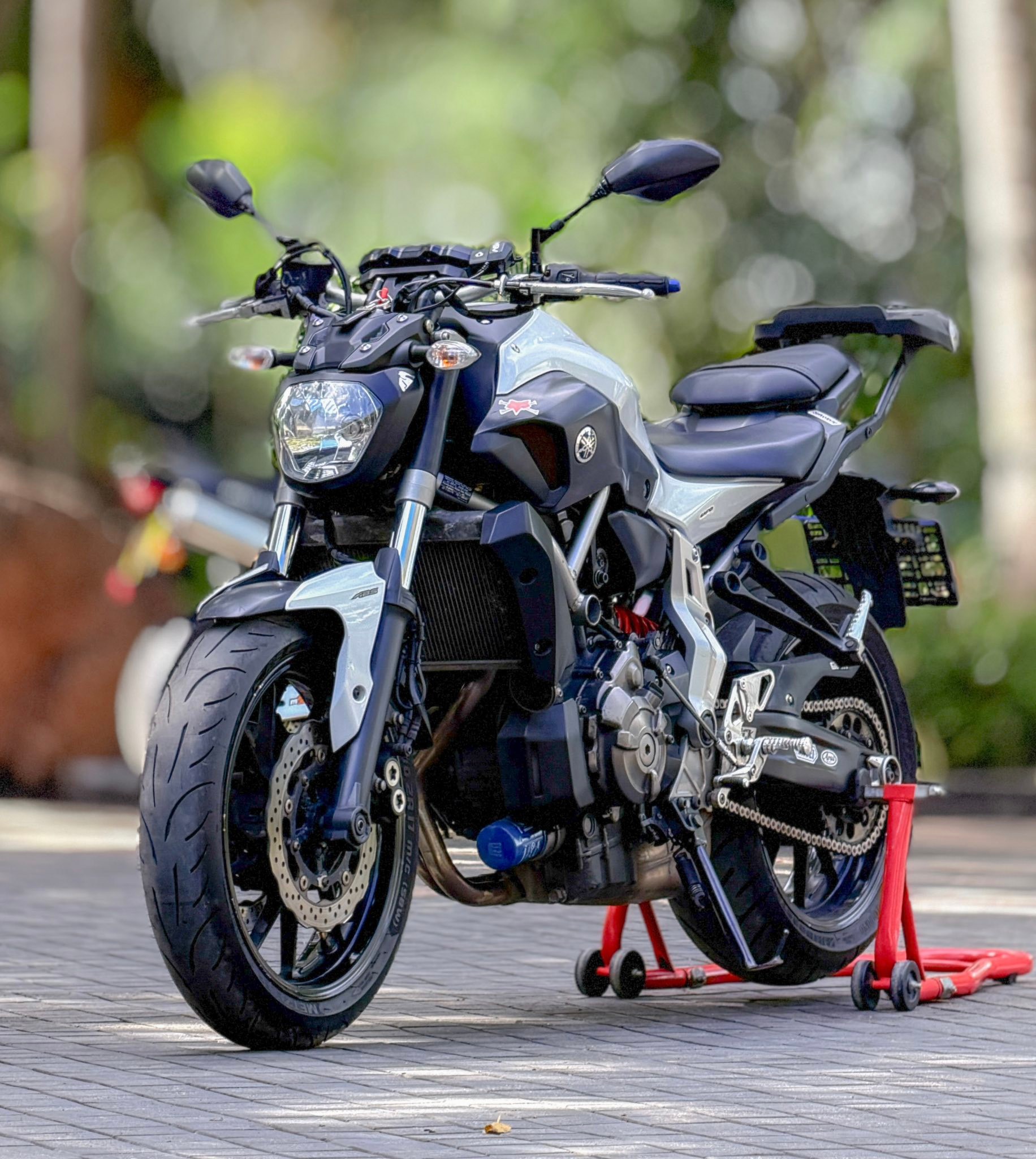 Yamaha MT07 2016 Dual ABS ලක්ශ 17.80/= Call -0724397235 