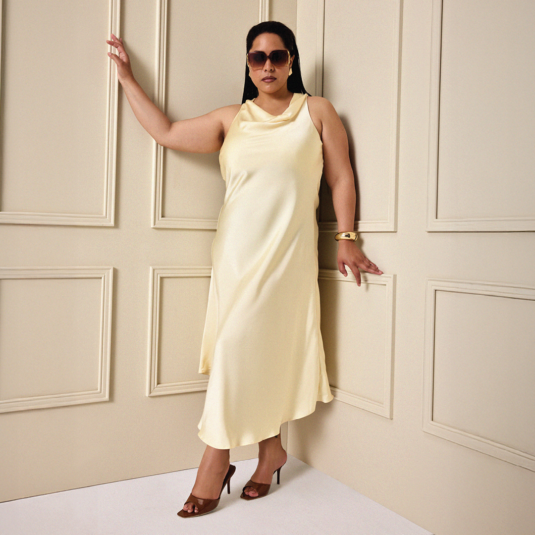 yellow dress brown shoes BUTTER YELLOW​ ​ Butter brings a gentle radiance to chocolate tones.​The palette becomes warm, modern and undeniably luxurious. ​ ​Draped Column R599 https://tinyurl.com/mv3v633n SKU: 61493293 Almond Toe Stiletto Mule R499 breathable flock upper structured dress Kate Middleton's 40th Birthday Size:US-German size 6-38