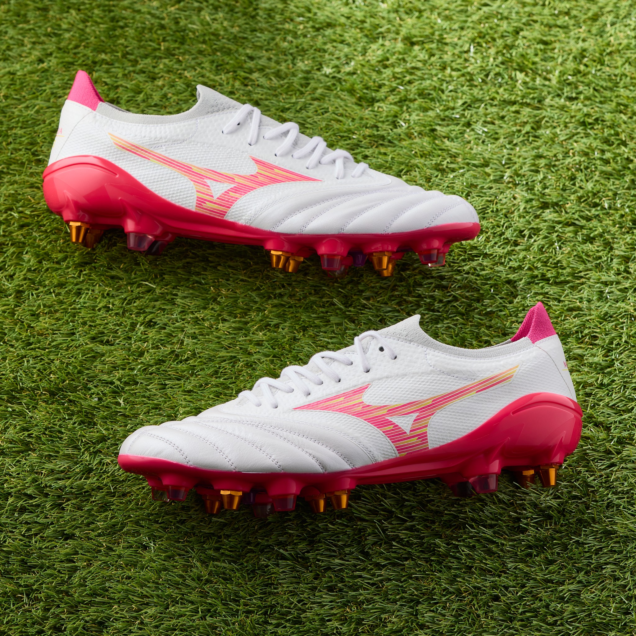 Mizuno Morelia NEO IV 