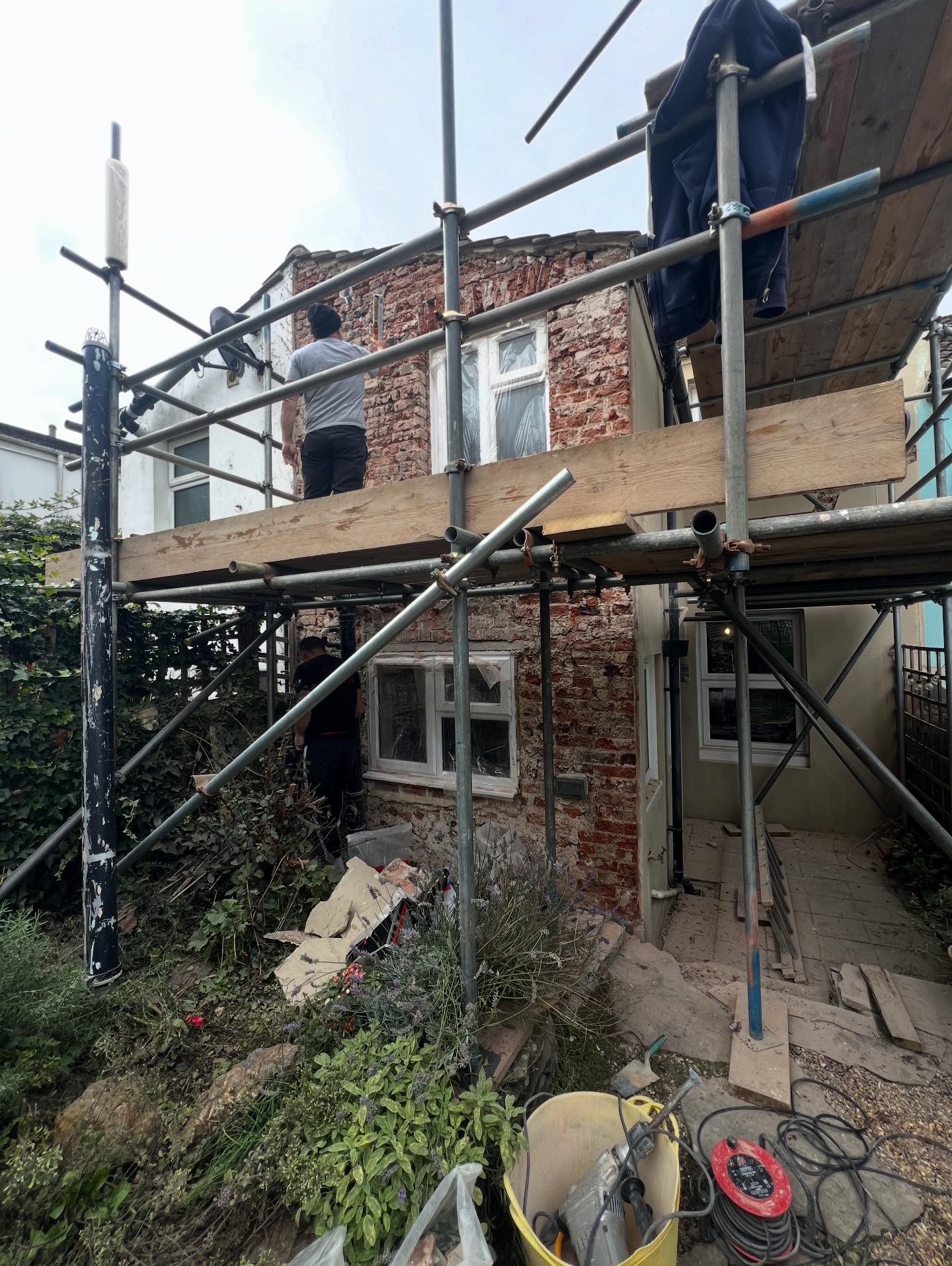 GRF Building & Plastering