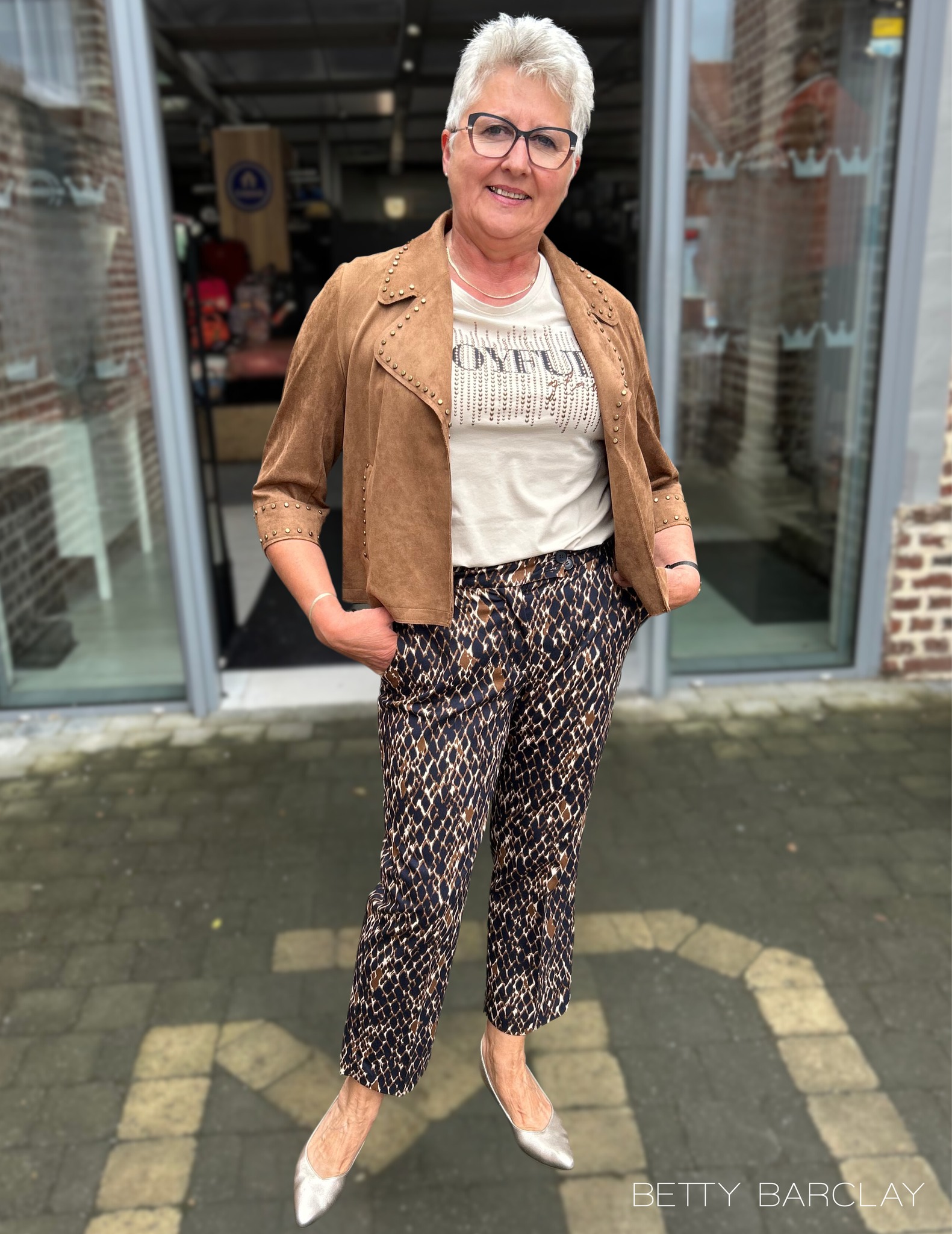 Costume Deux Pièces Betty Barclay - Taille 10, Couleur Beige, Laine Mélangée - Occasion En Excellent état
