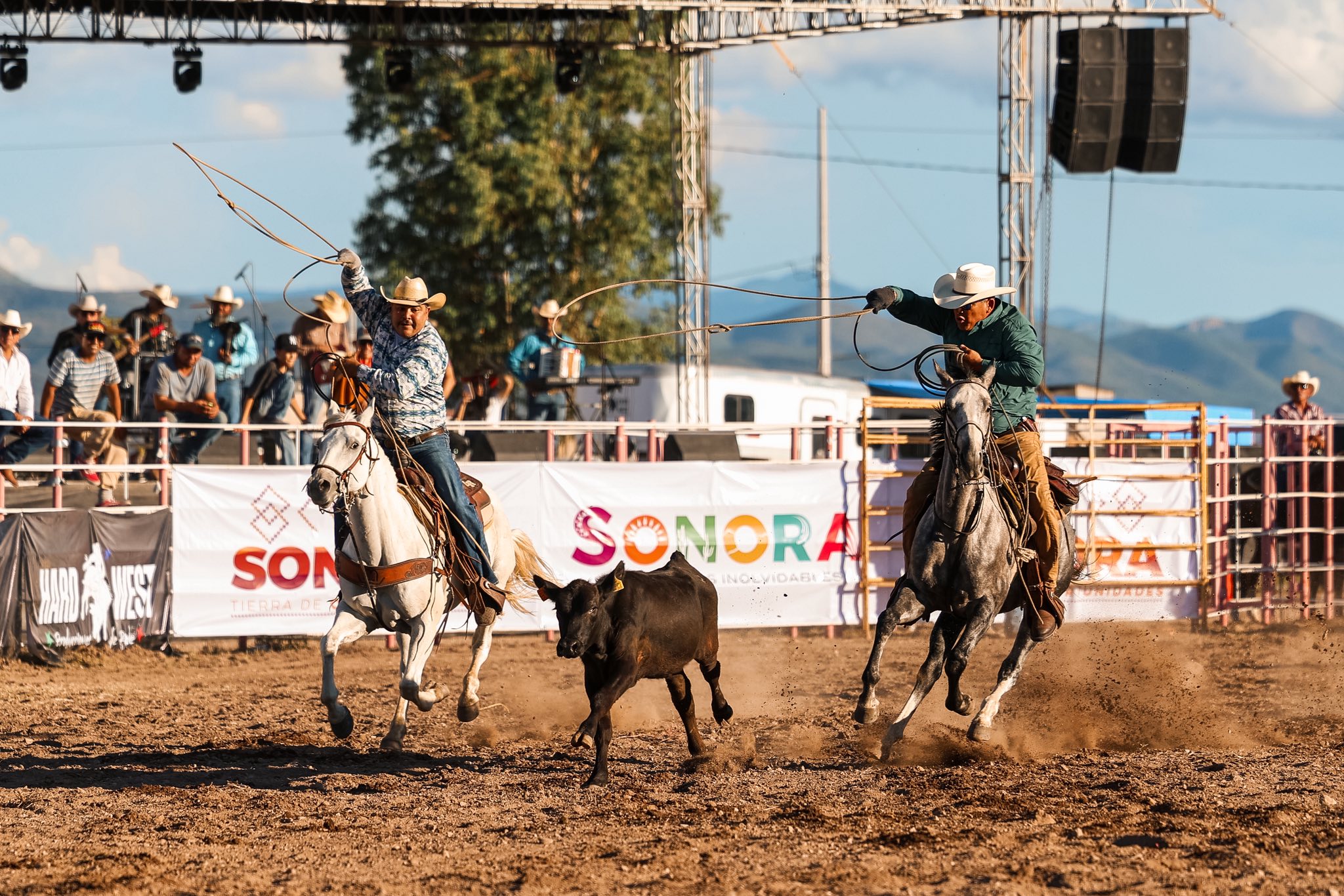 Hard West Producciones de Rodeo | Hermosillo