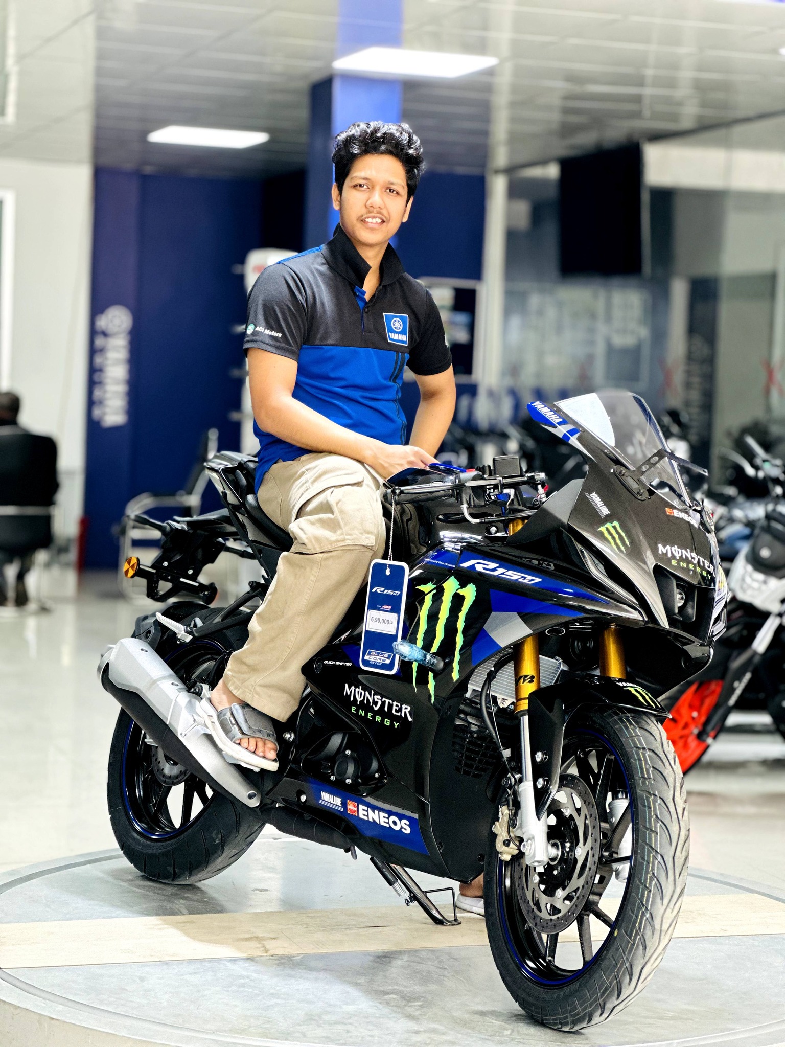 The R15M Monster Edition will give you pure Monster vibes! Regular
