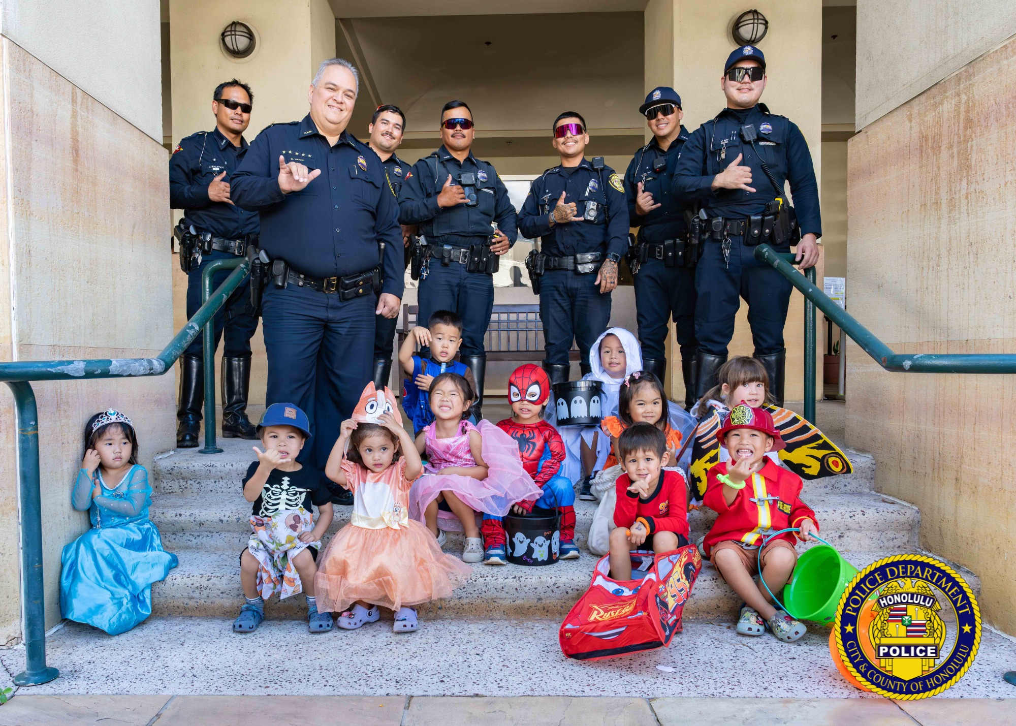 🎃 Happy... - Honolulu Police Department (Official Site) | Facebook