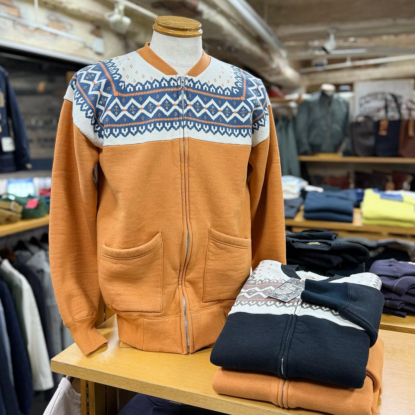 COLIMBO 雪柄フルジップスウェット SNOW FLAKE ZIP SWEAT ZA-0440 