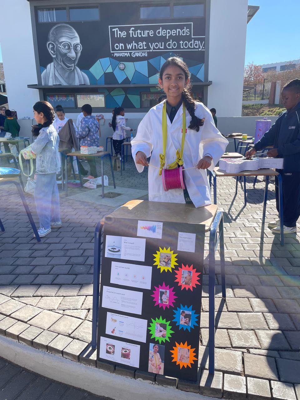 Curro Waterfall - 🔬 Intermediate Phase Science Expo... | Facebook
