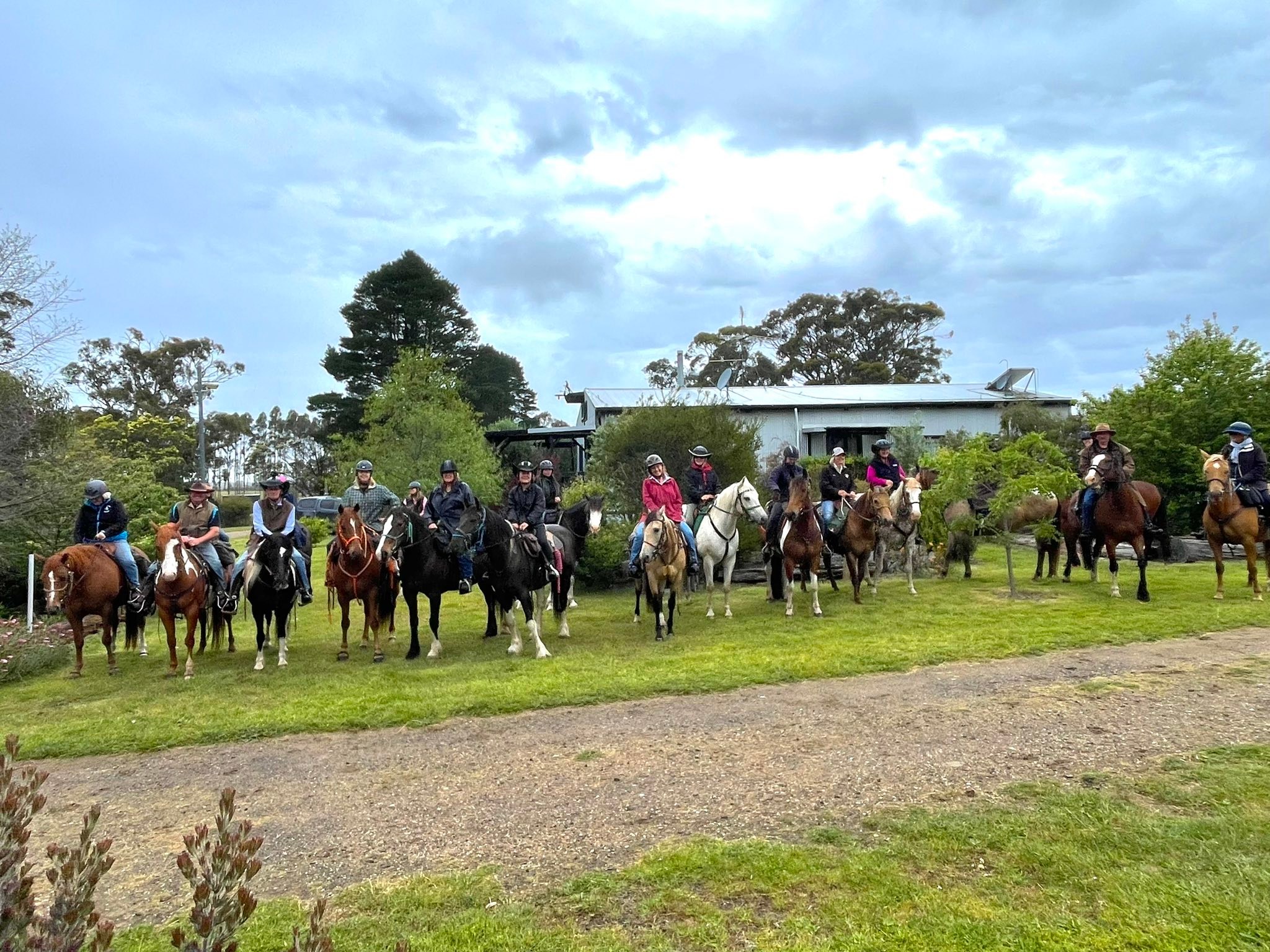 Melbourne - Lineup for Saturday’s longer ride | Facebook