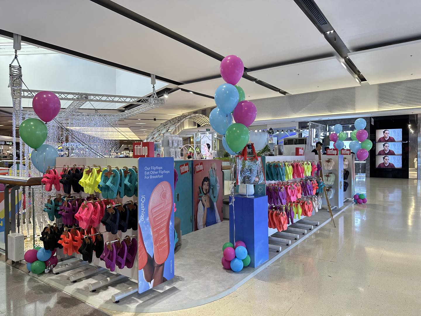FitFlop - 🎉ครั้งแรกกับ FITFLOP IQUSHION Kiosk 🎉ที่ Central Ladprao ชั้น ...