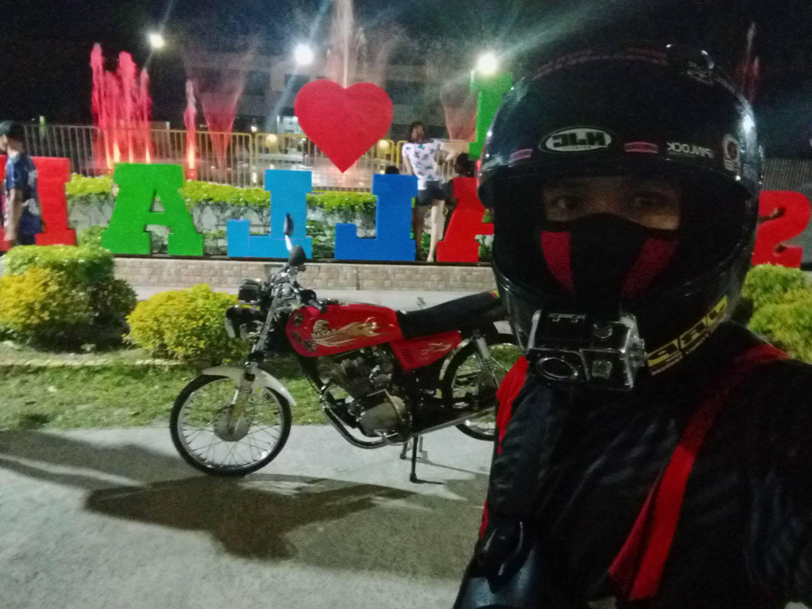 Motovlog riders