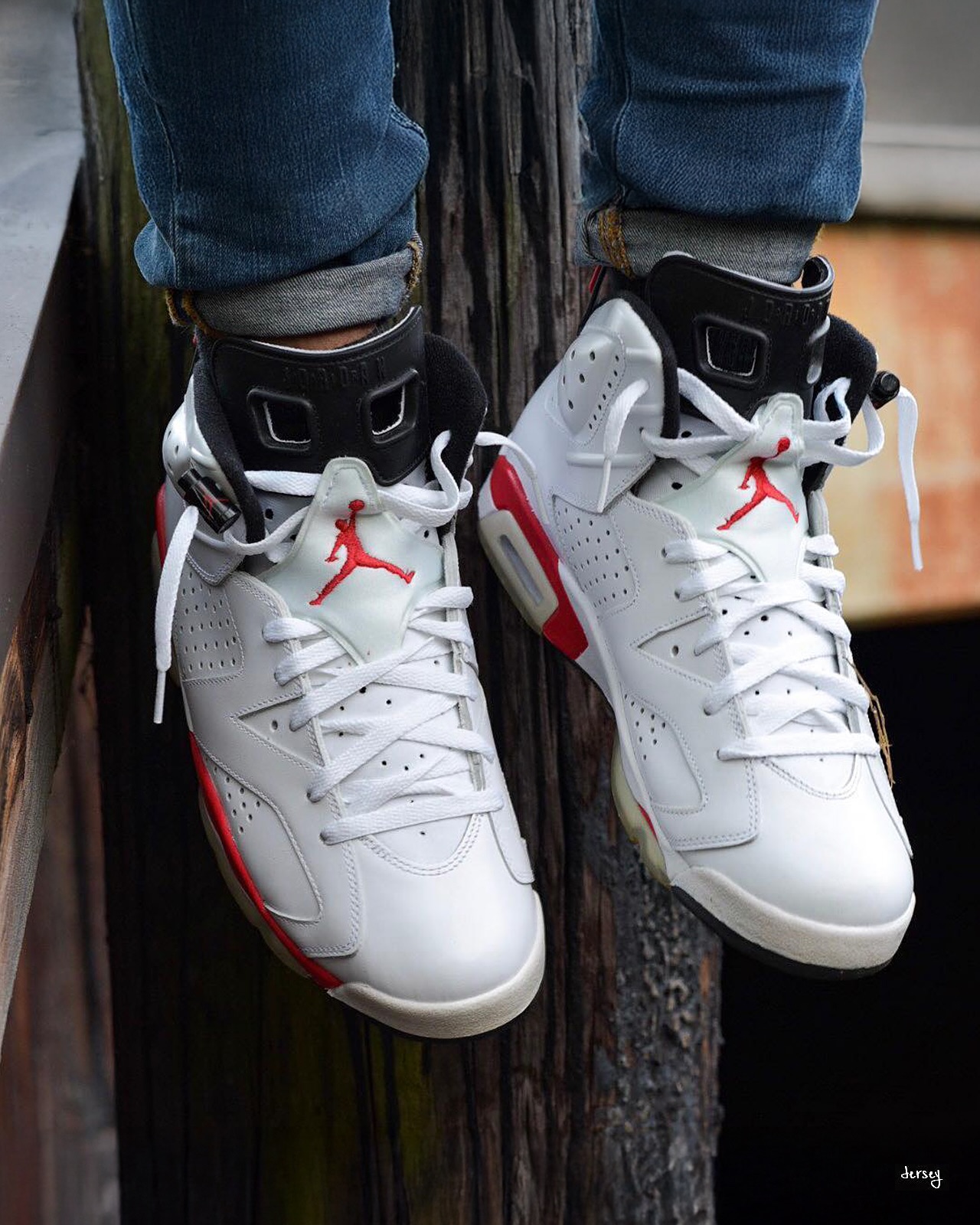 Air Jordan 6 OG “White Infrared” Returns Holiday 2026 ?