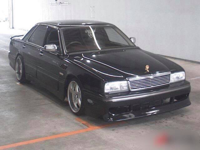Nissan y-31 cima type II limited with full Junction Produce bodykit