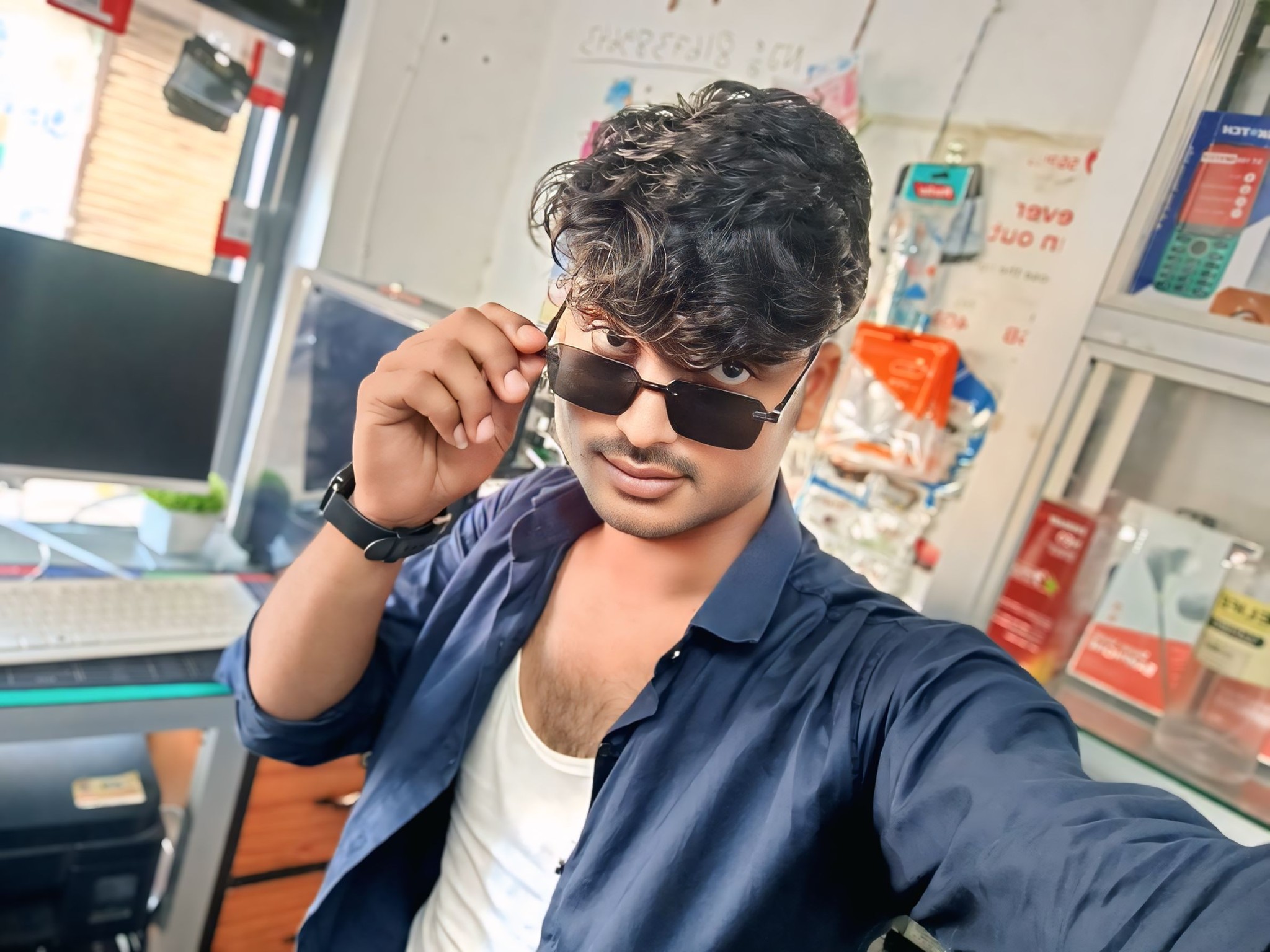 Nj Khan