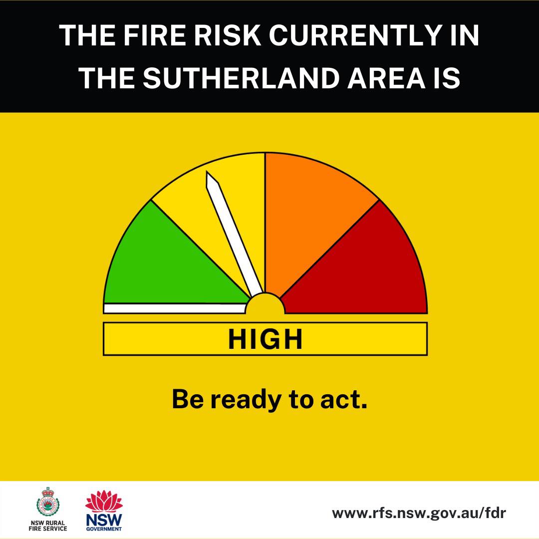Menai... - Menai Bushfire Brigade. NSW Rural Fire Service.