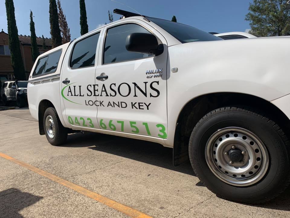 Jam Signs - New vehicle signage for All Seasons Lock