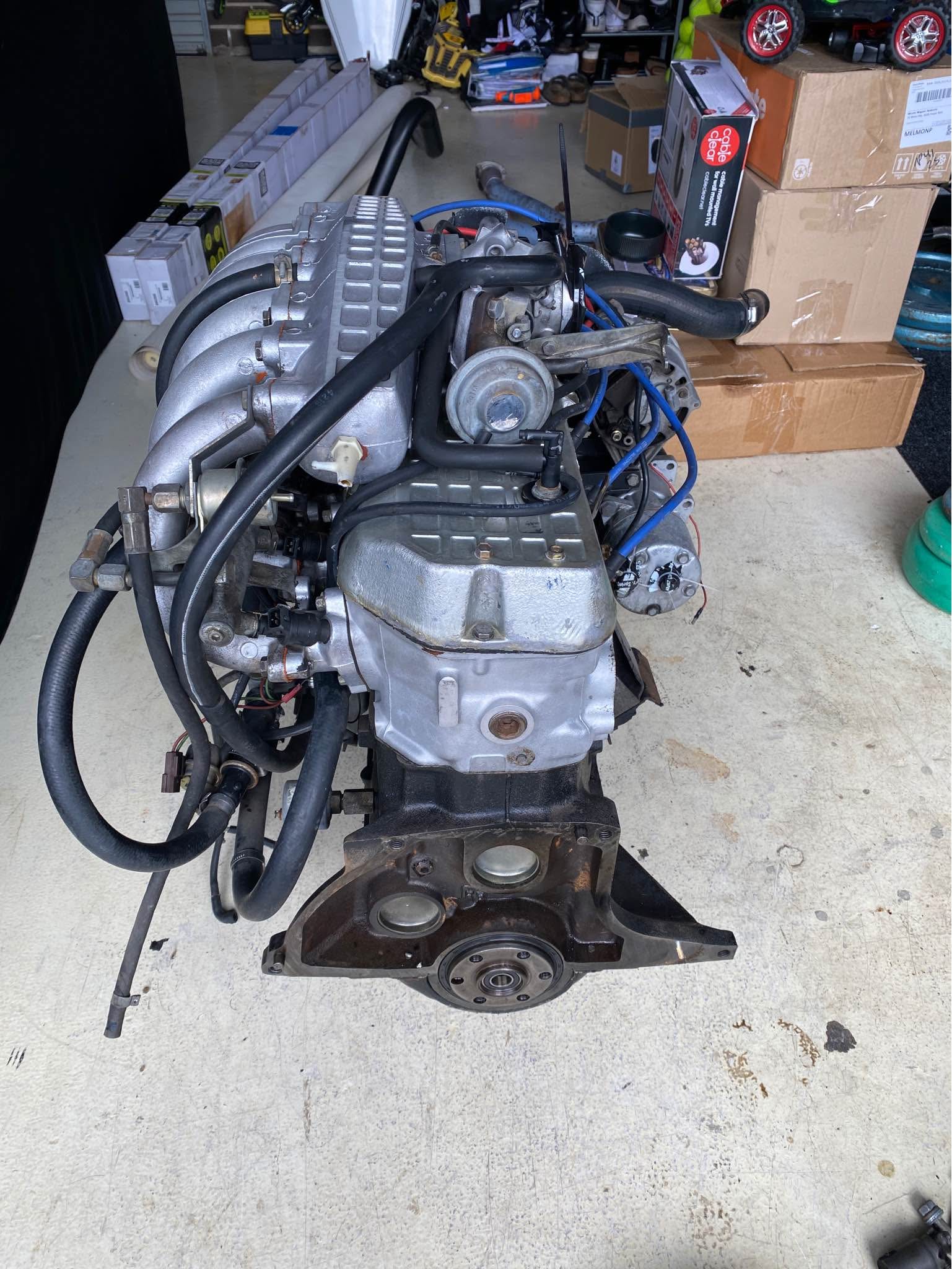 Ford Fairmont Ghia XE EFI 4.1Lt Crossflow 250 Complete - Car Engines ...