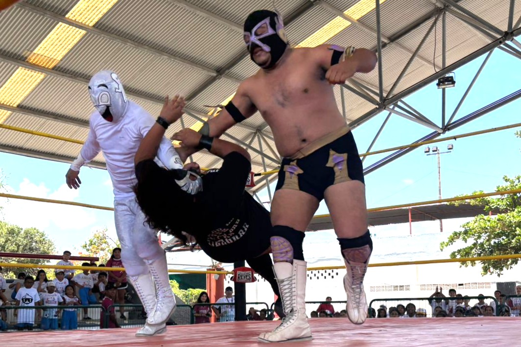 📸 ¡El ring se encendió en el Toro... - Deportes Quintana Roo | Facebook