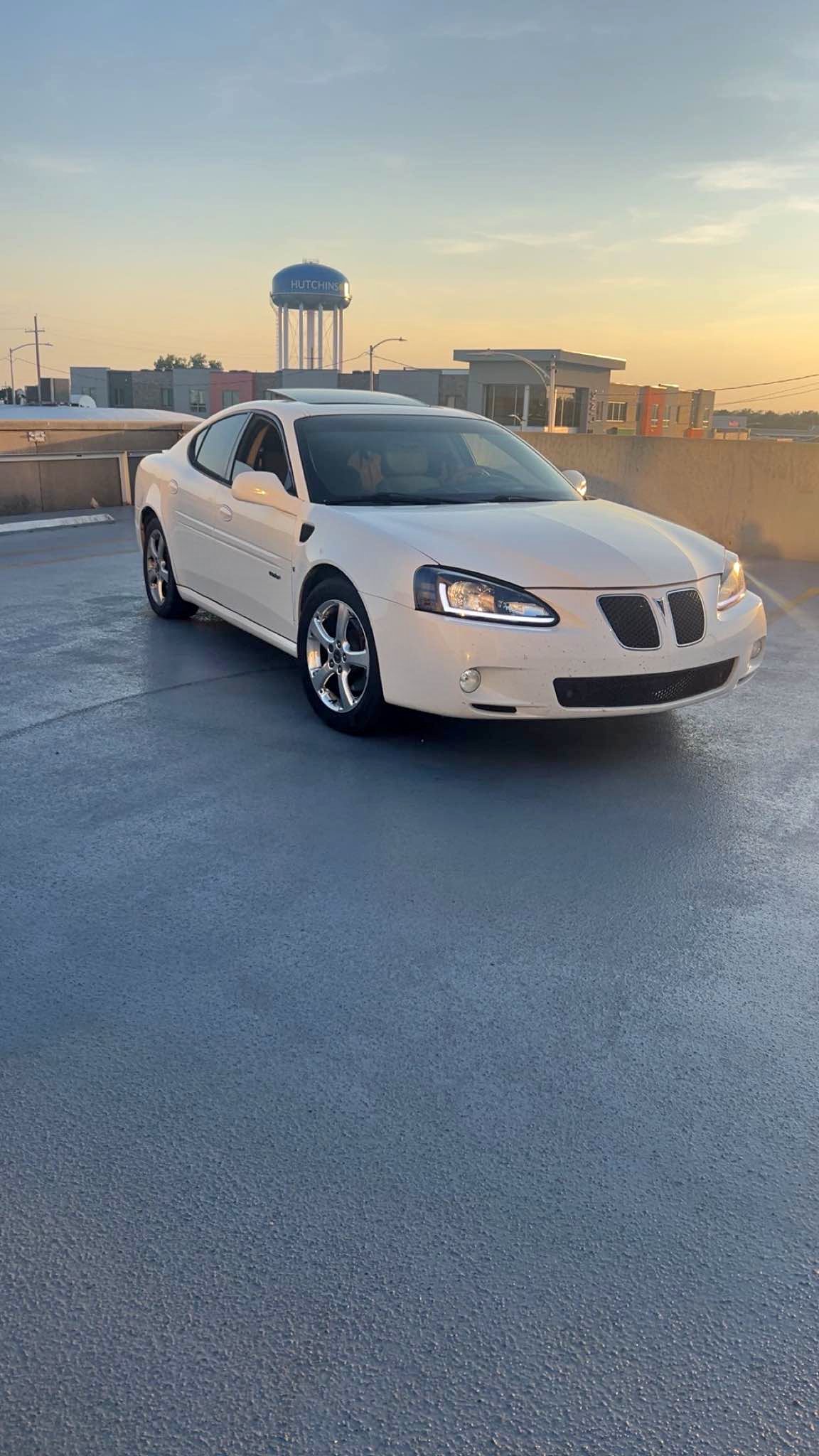 Purchase used 2006 Pontiac Grand Prix GXP Sedan 4-Door 5.3L in Port