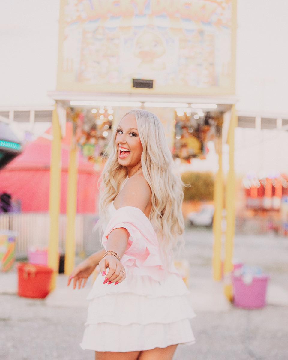 🎡 ONLY A FEW SPOTS!... - ©Snapshots of a Memory by Danielle | Facebook