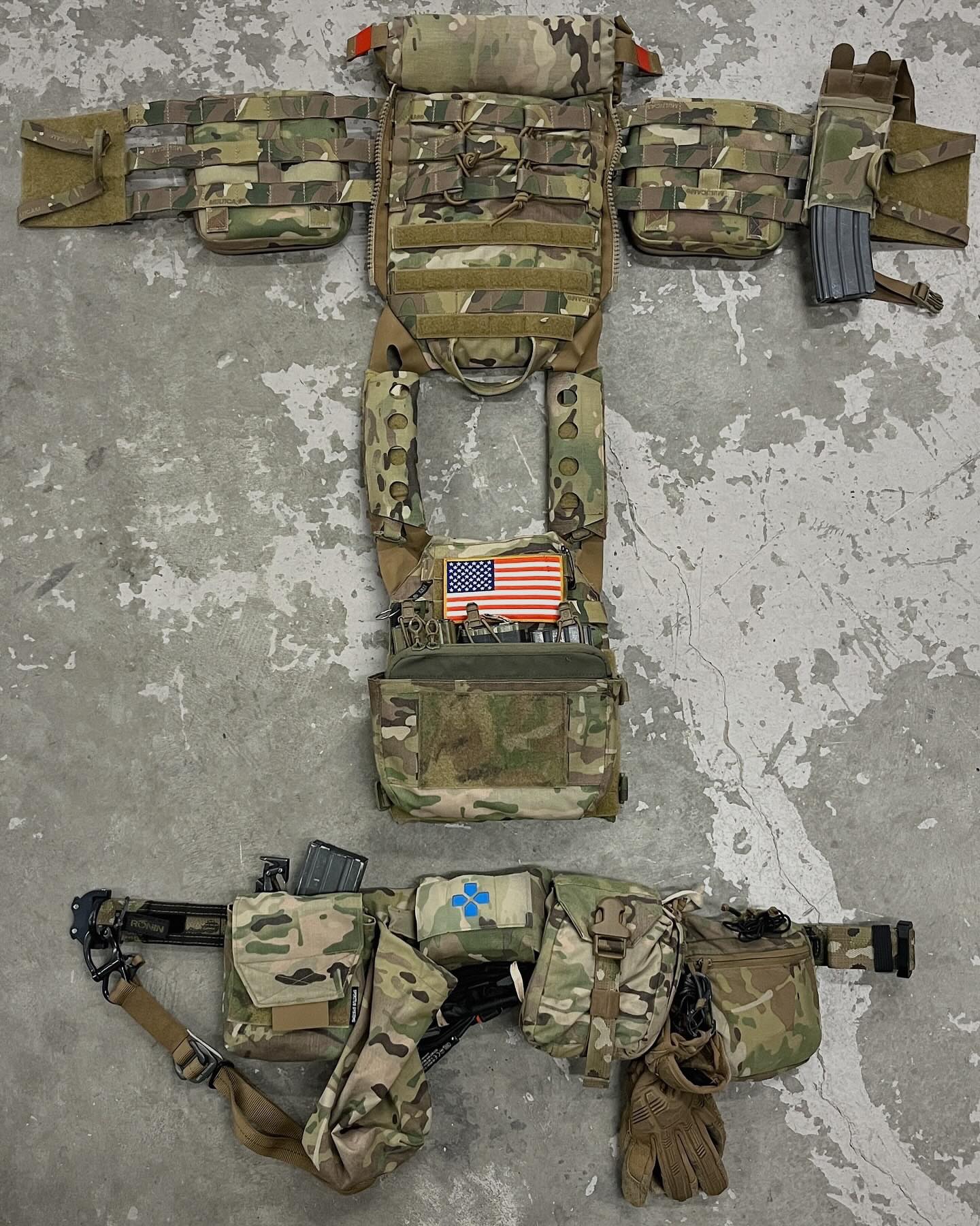 O P - Crye Precision JPC 1.0 is an ultralight weight plate carrier with ...