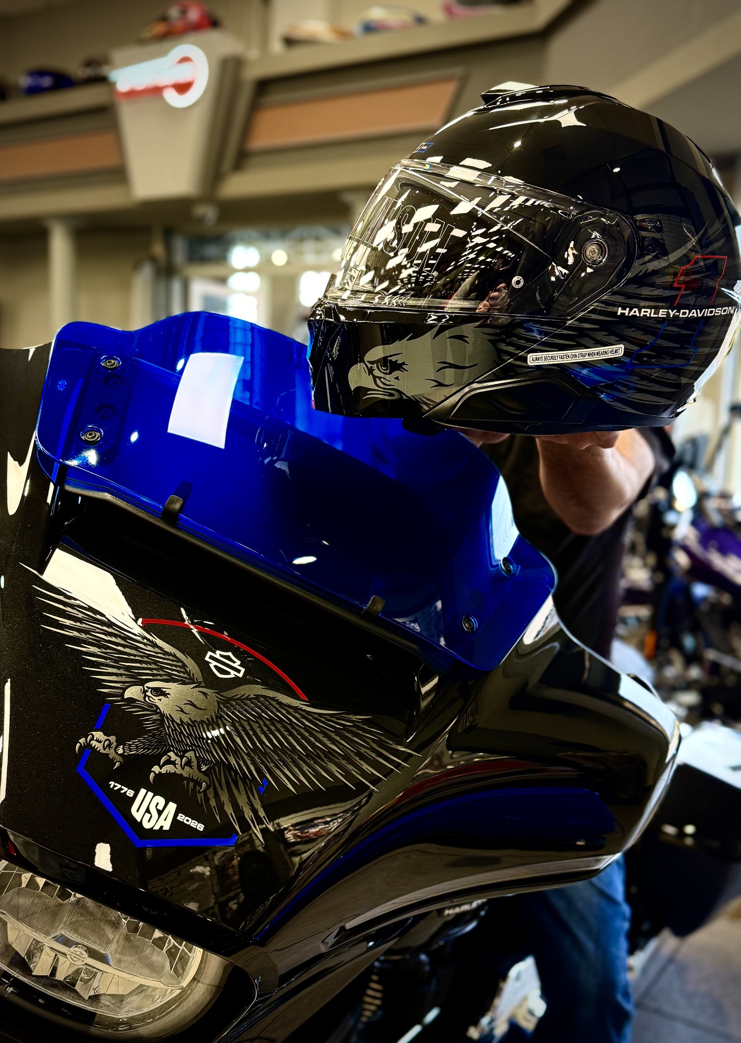 98371-15vm capstone sunshield modular helmet is hjc 17 C91 Solid Motorcycle with HJ-17 Pinlock Shield, DOT Approved (Semi Flat Black, X-Large) : Automotive face configuration Harley-Davidson® Men's Capstone Sun Shield