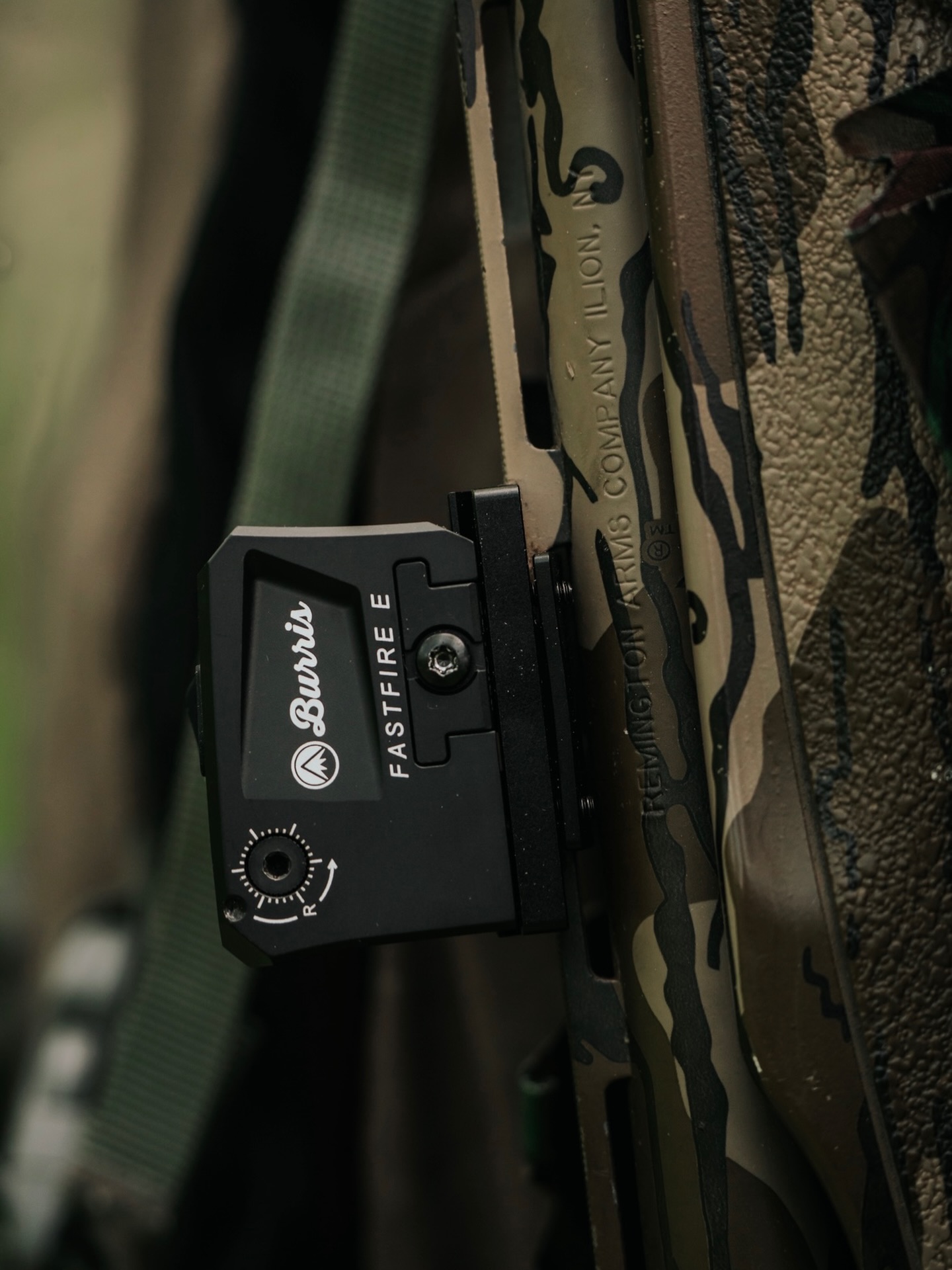 Meadow - The rib-shotgun hunter can quickly and easily mount a red-dot ...