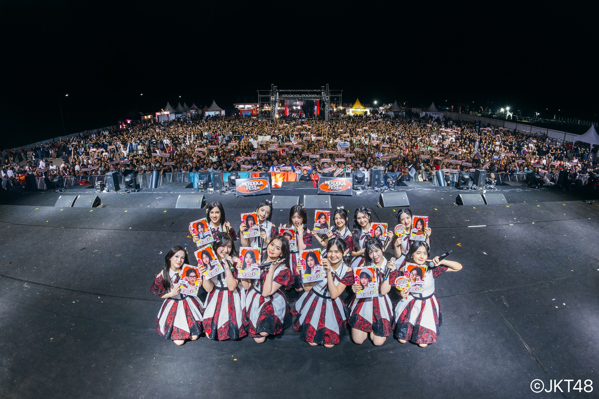 JKT48 - Terima kasih Bali! MERDEKA FEST BALI 2025 malam ini luar biasa ...