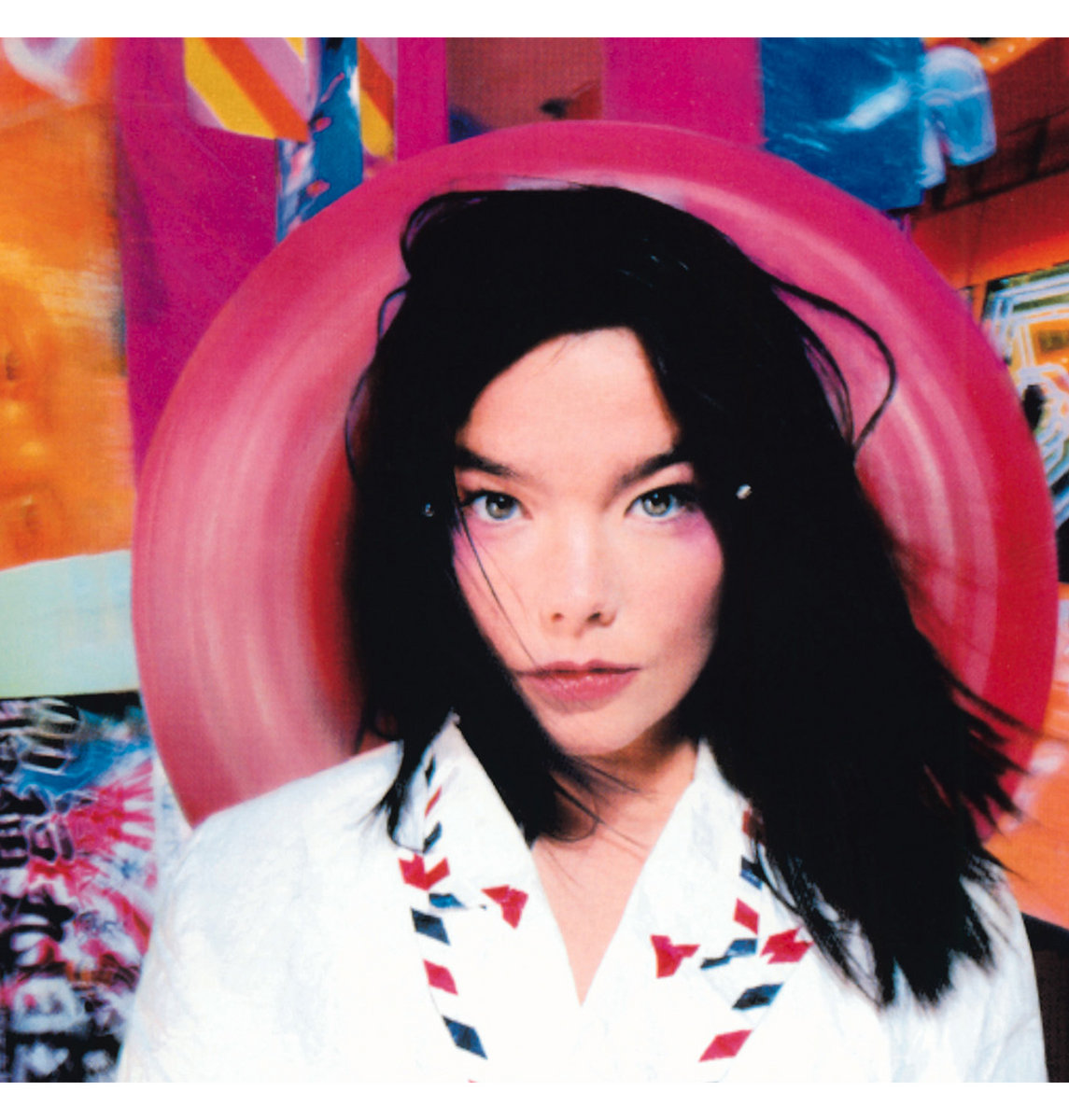 Björk – Post Photo Tour Book (1995). A visual document of the