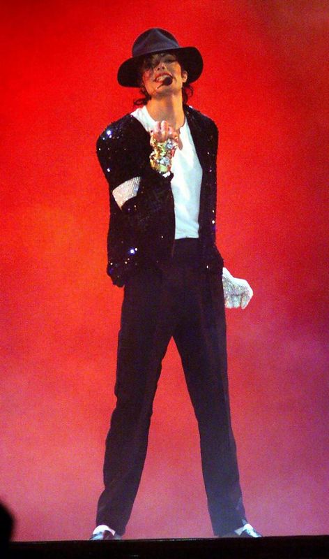 📸 Michael Jackson, ''Billie Jean'', Live MJ & Friends '99