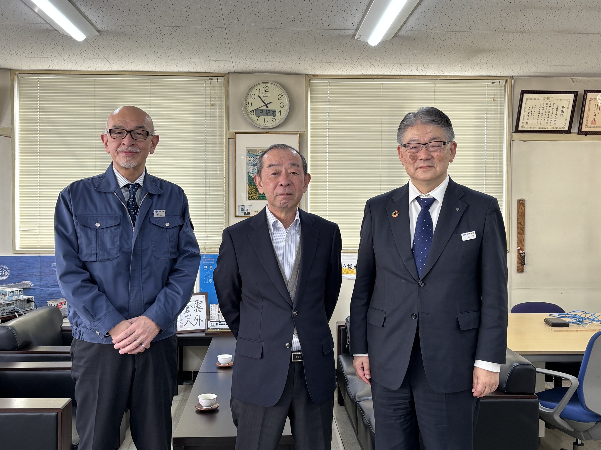三陸鉄道株式会社 - 2/12（木）、望月元社長が産経新聞社様の取材のため、三陸鉄道本社に立ち寄られ、ご挨拶をいただき... | Facebook