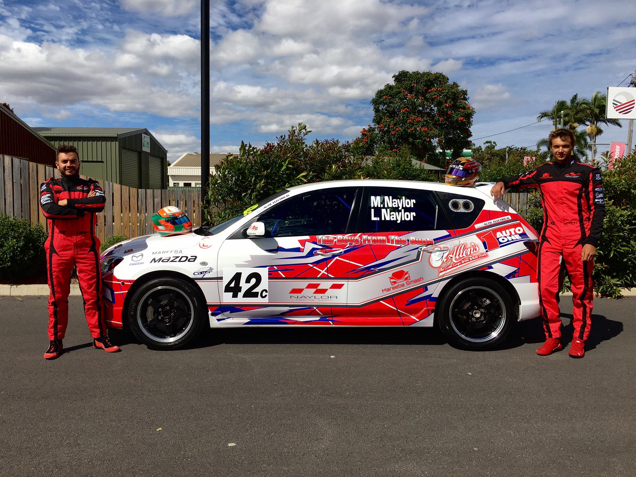 Naylor - Well here it is, the Naylor Racing livery for our #42 Mazda ...