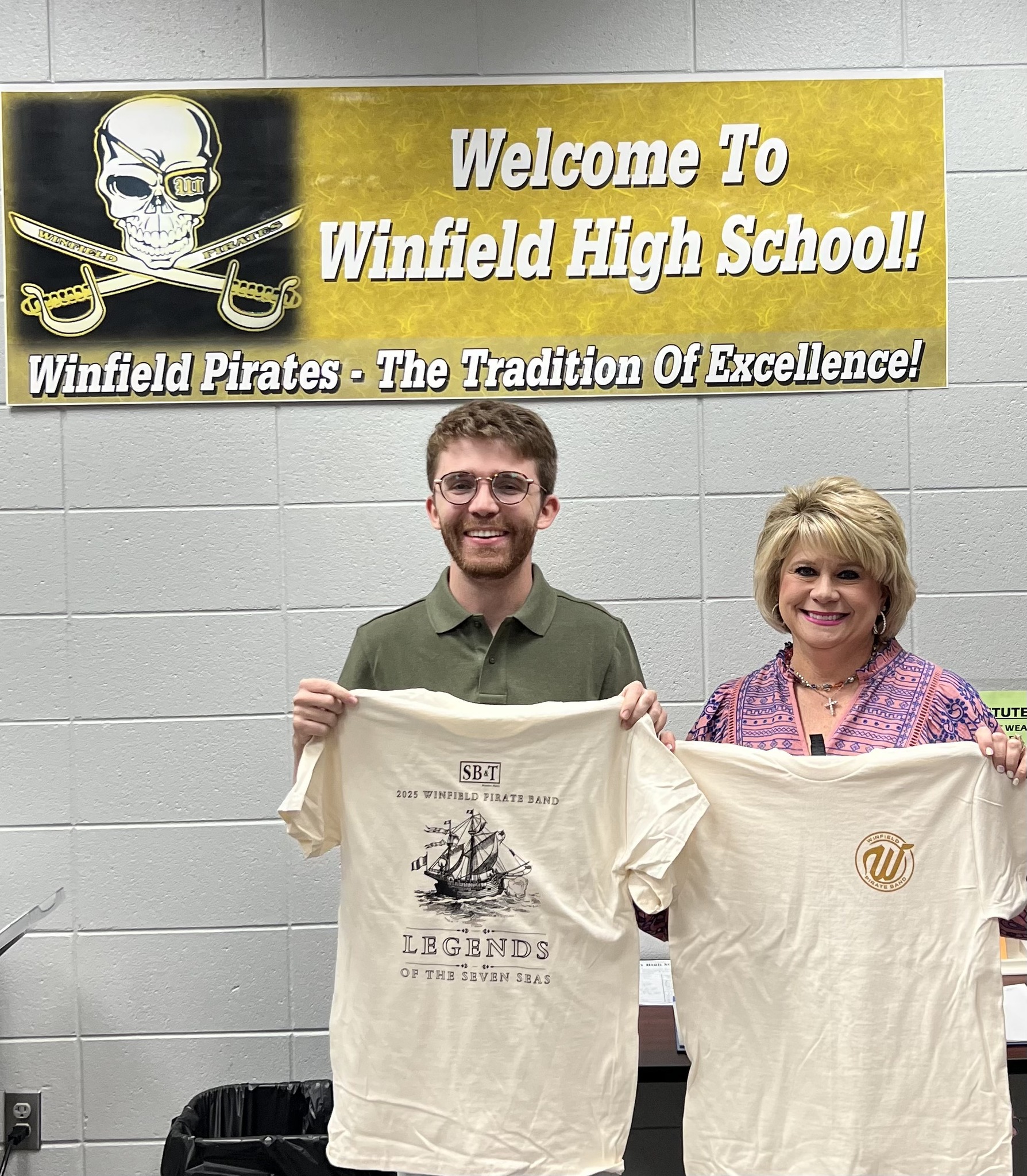 State - 🏴‍☠️ The Winfield Pirate Marching Band begins the football ...