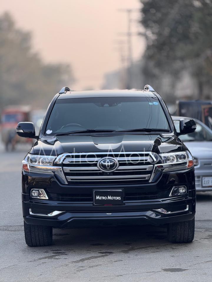 TOYOTA LAND CRUISER ZX FULL HOUSE Model 2019 Import 2024