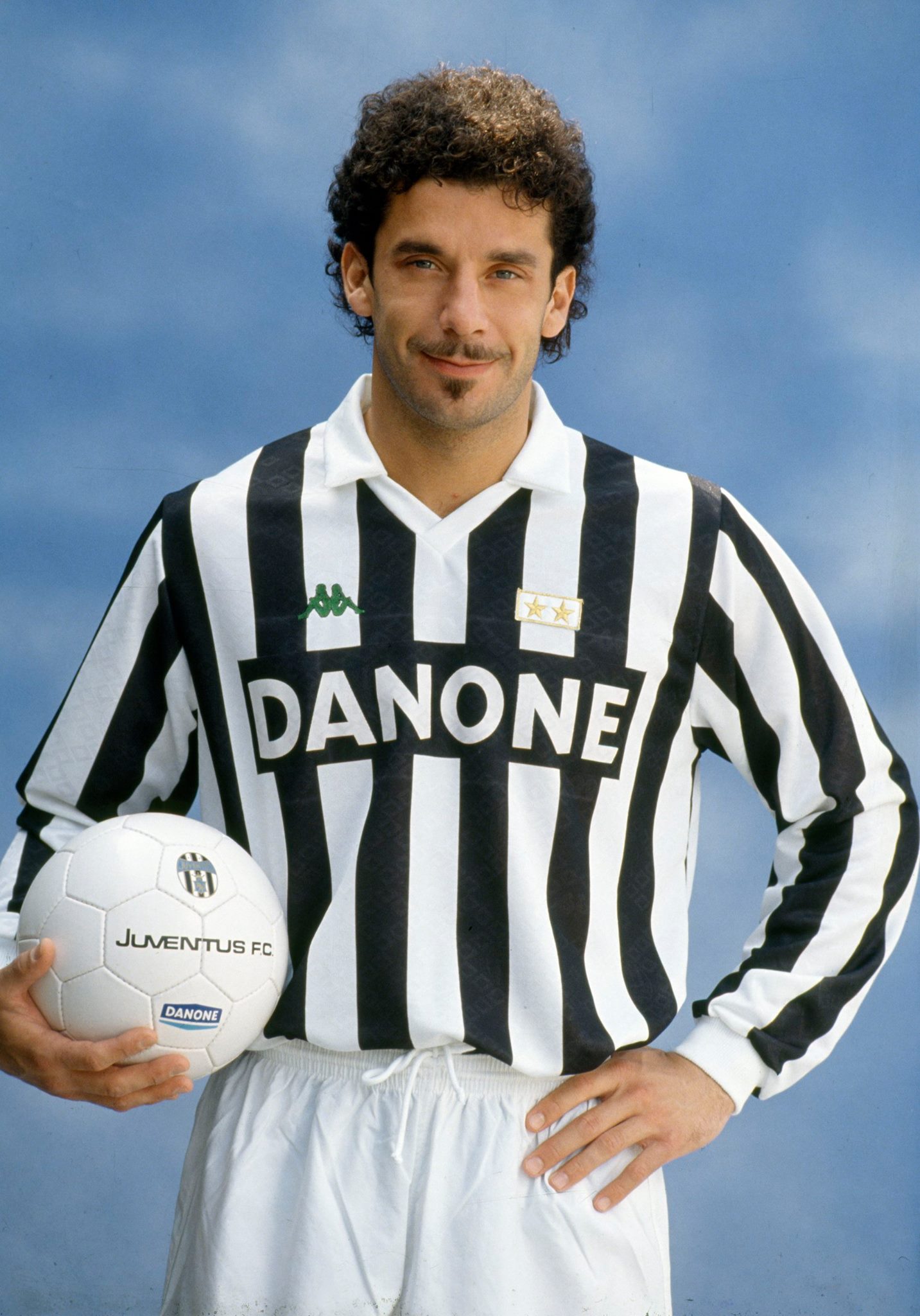 OnThisDay in 1992, #UCL winner Gianluca Vialli made his debut for
