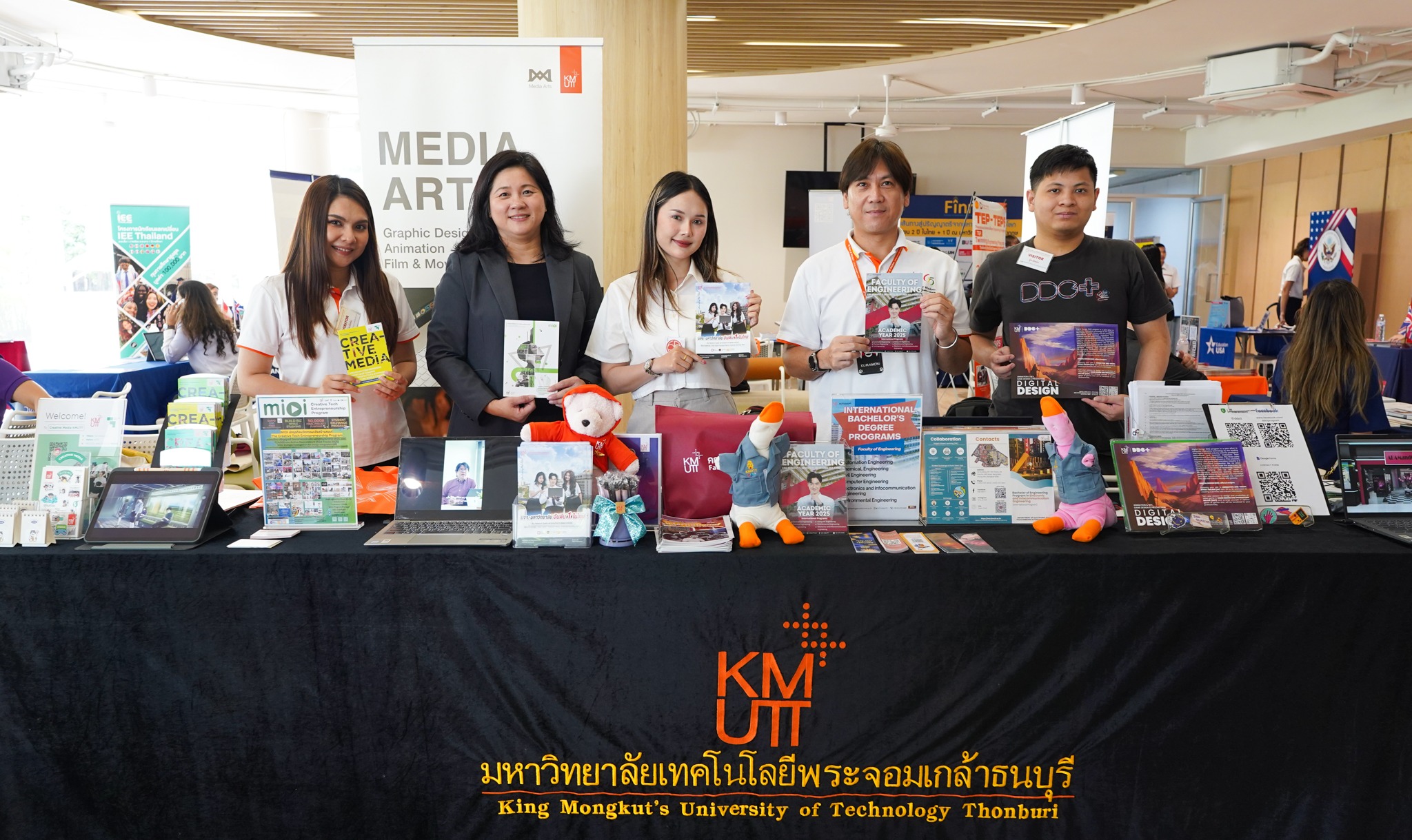 SBS Rangsit - SBS Rangsit added a new photo.